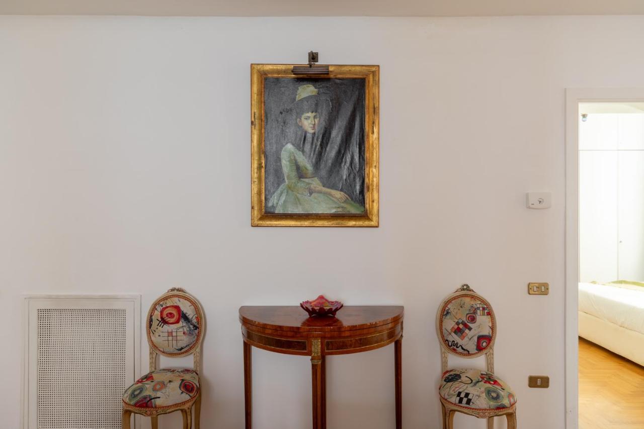 Iflat Red Roman Apartament Dış mekan fotoğraf