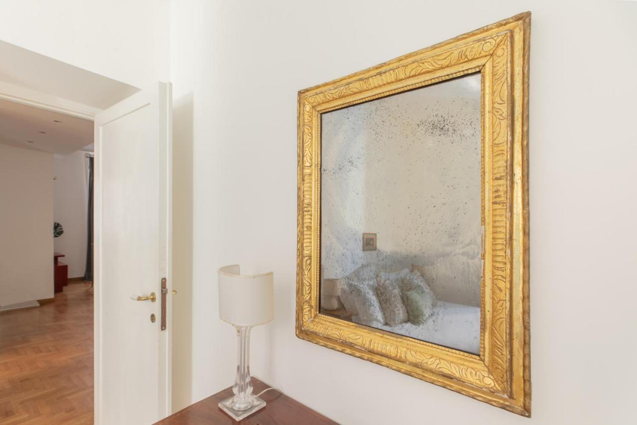 Iflat Red Roman Apartament Dış mekan fotoğraf
