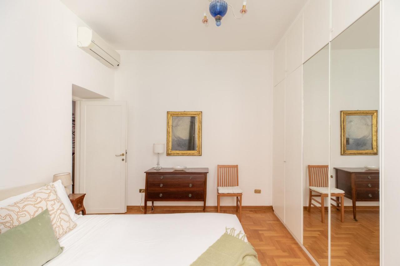 Iflat Red Roman Apartament Dış mekan fotoğraf