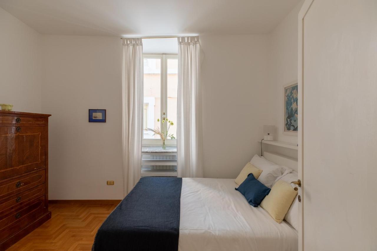 Iflat Red Roman Apartament Dış mekan fotoğraf